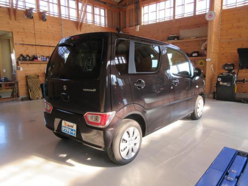 WAGON R
