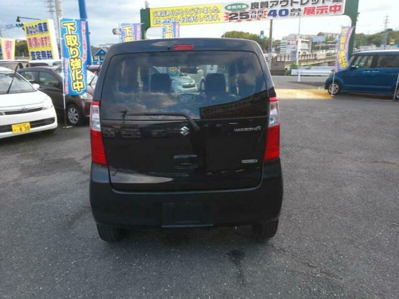 WAGON R