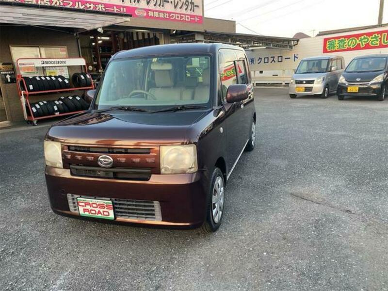 DAIHATSU MOVE CONTE