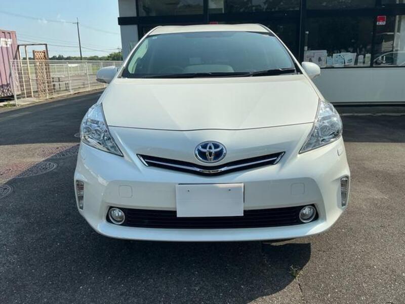 PRIUS ALPHA