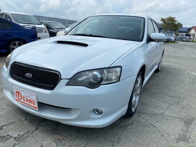 SUBARU LEGACY B4