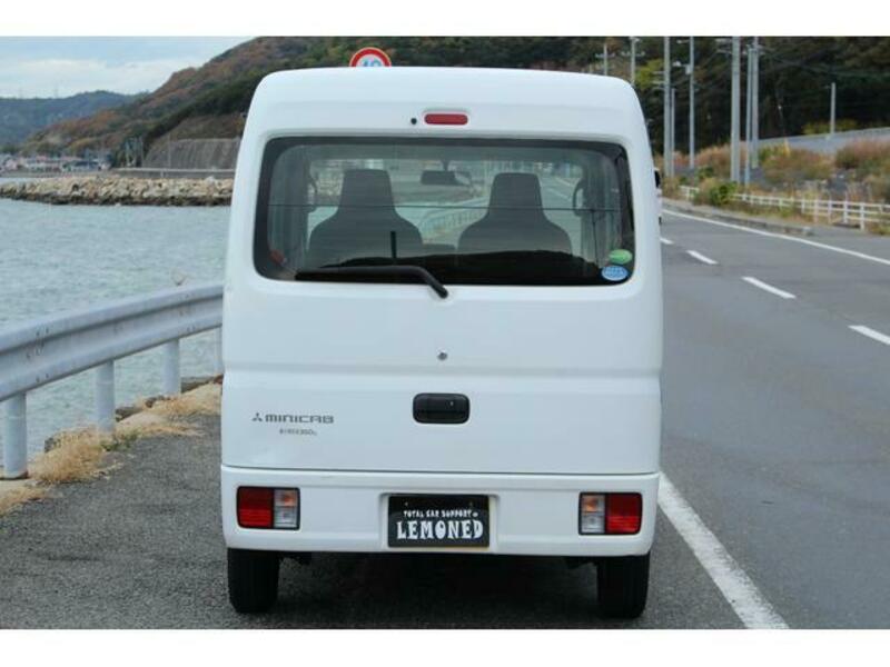 MINICAB VAN