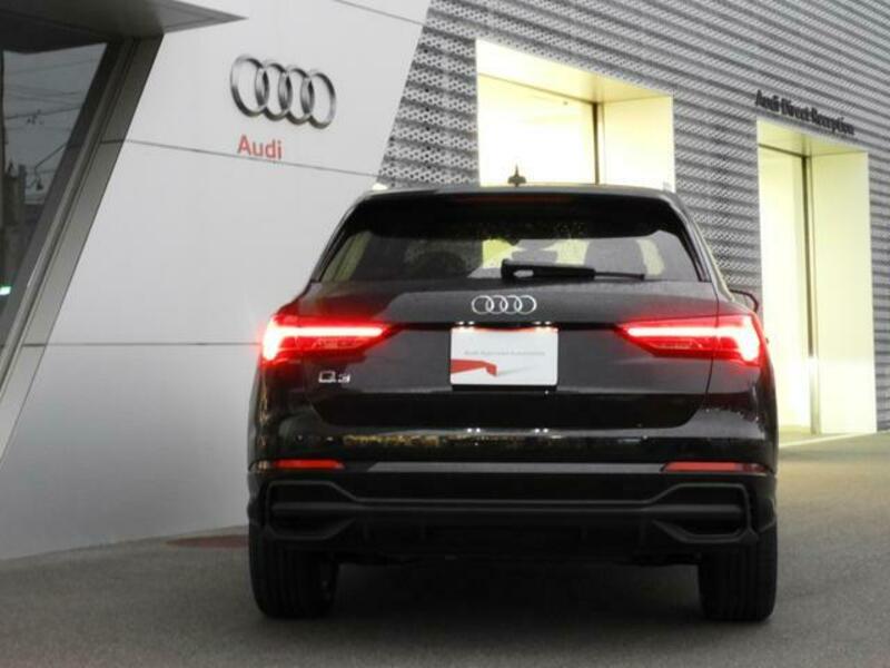 Q3