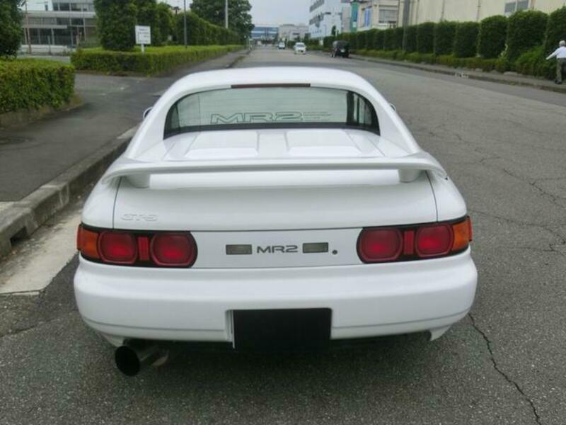 MR2