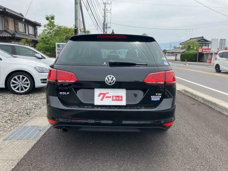GOLF VARIANT