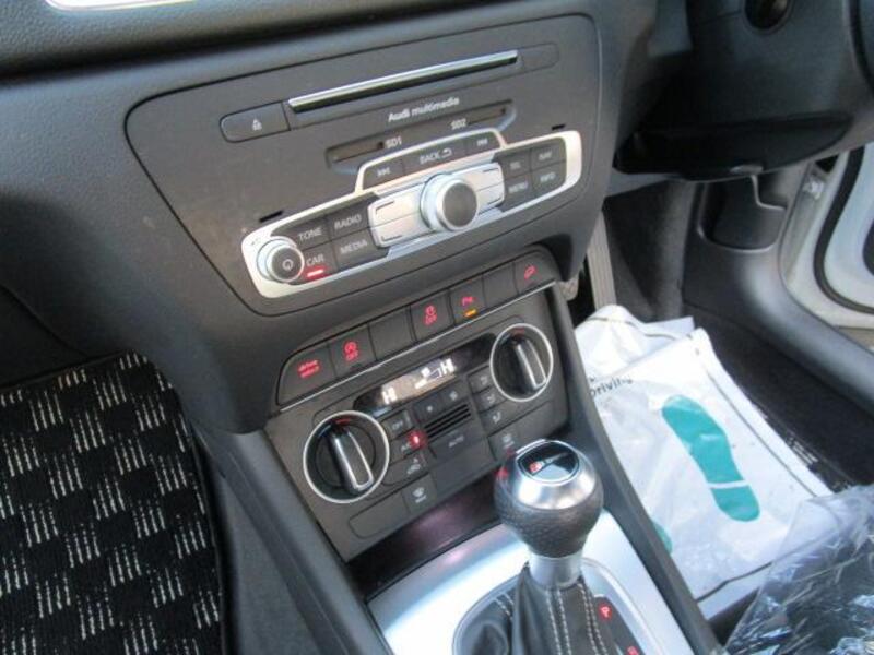 Q3