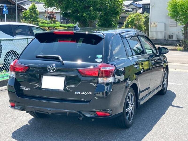 COROLLA FIELDER
