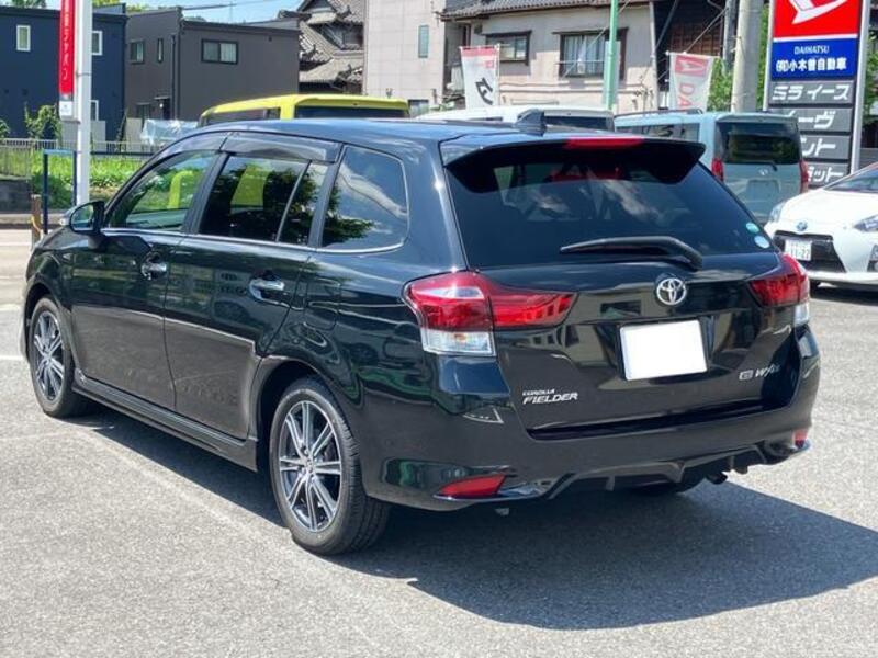 COROLLA FIELDER