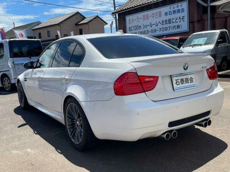 M3