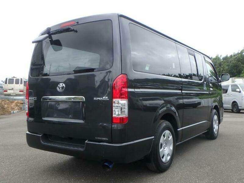 HIACE VAN