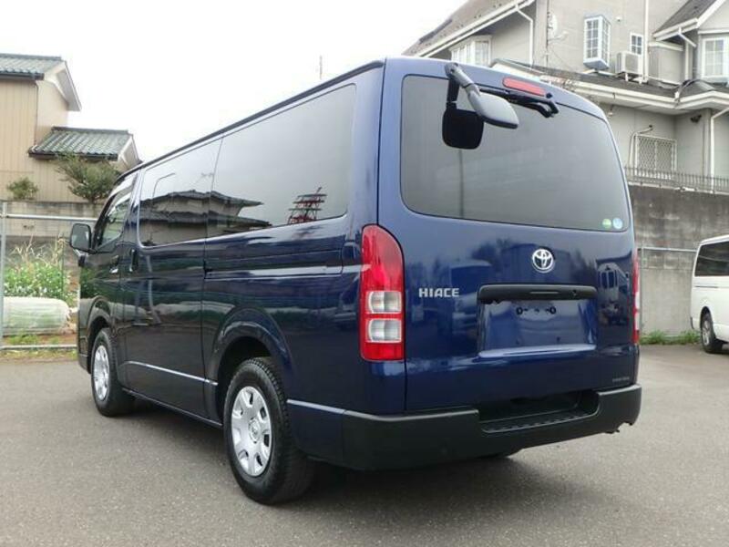 HIACE VAN