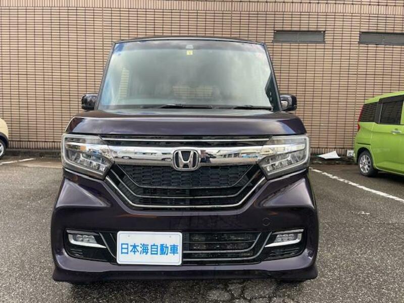 N BOX CUSTOM