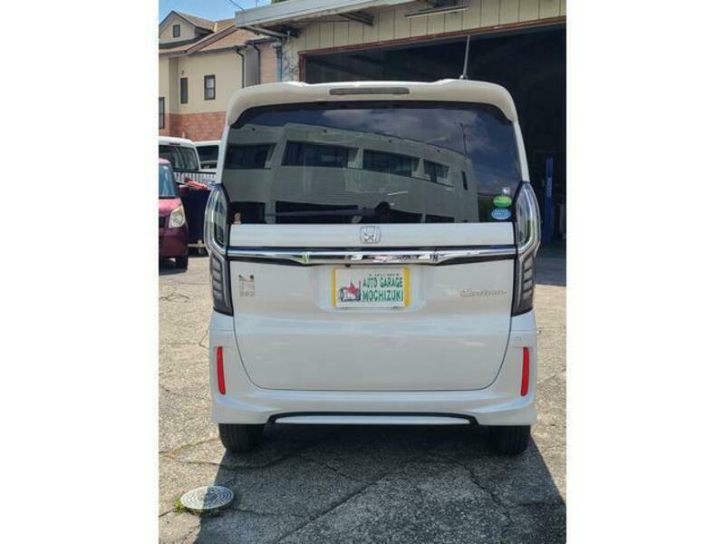 N BOX CUSTOM