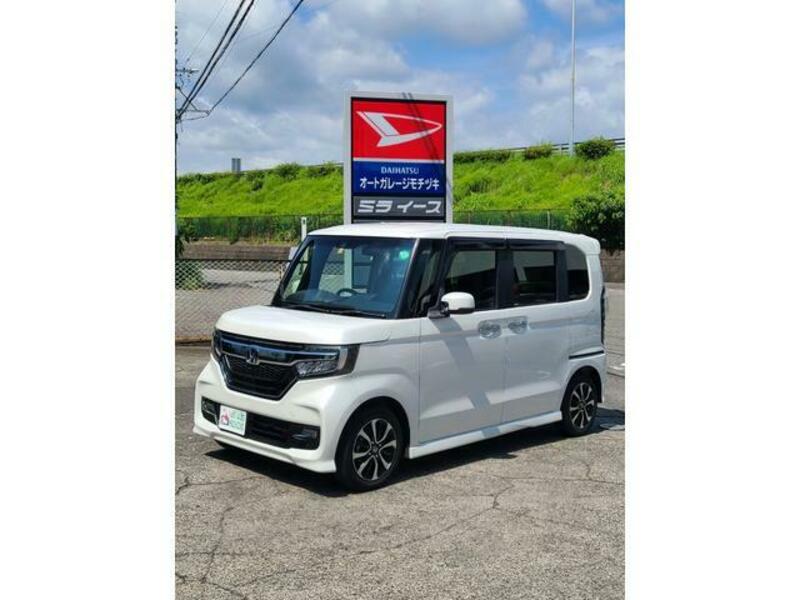 HONDA N BOX CUSTOM