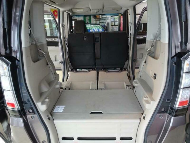 N BOX PLUS