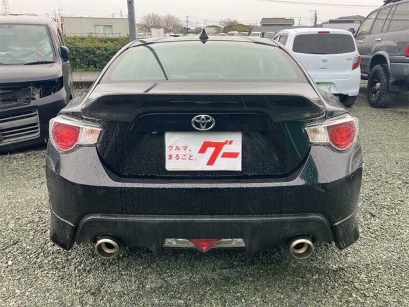 86