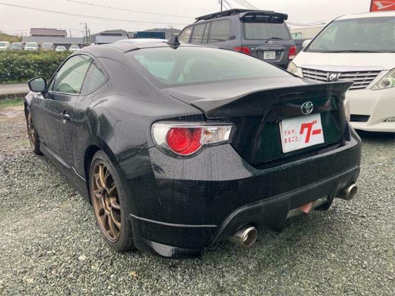 86