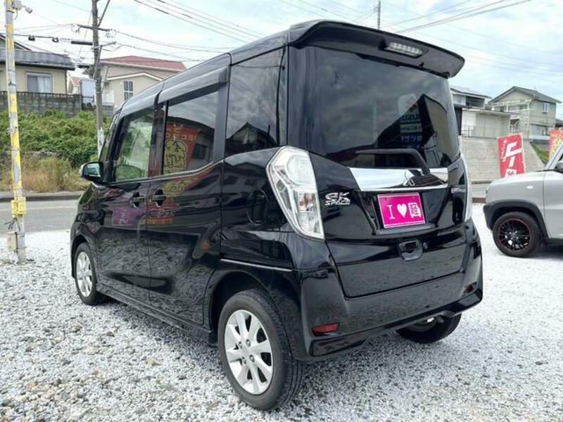 EK SPACE CUSTOM