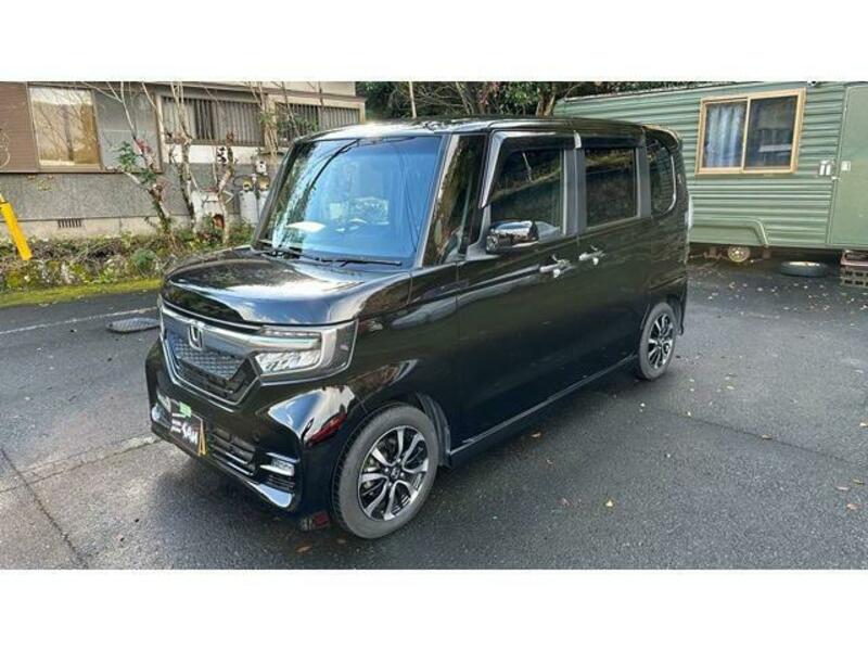 N BOX CUSTOM