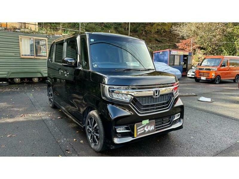 HONDA N BOX CUSTOM