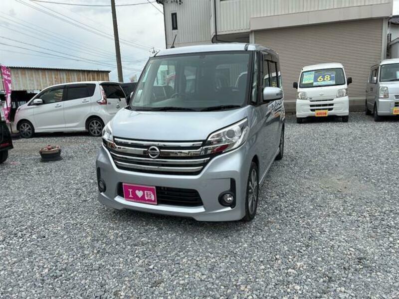 NISSAN DAYZ ROOX
