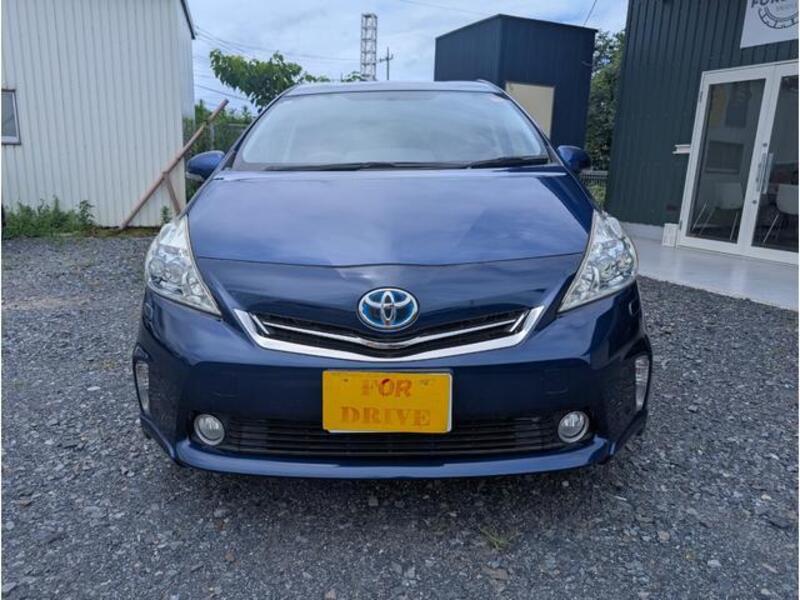 PRIUS ALPHA