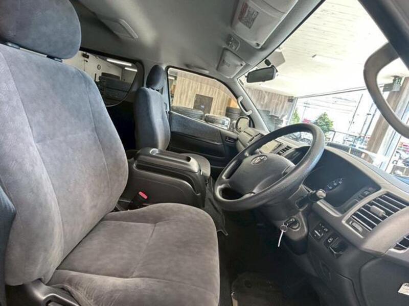 HIACE WAGON