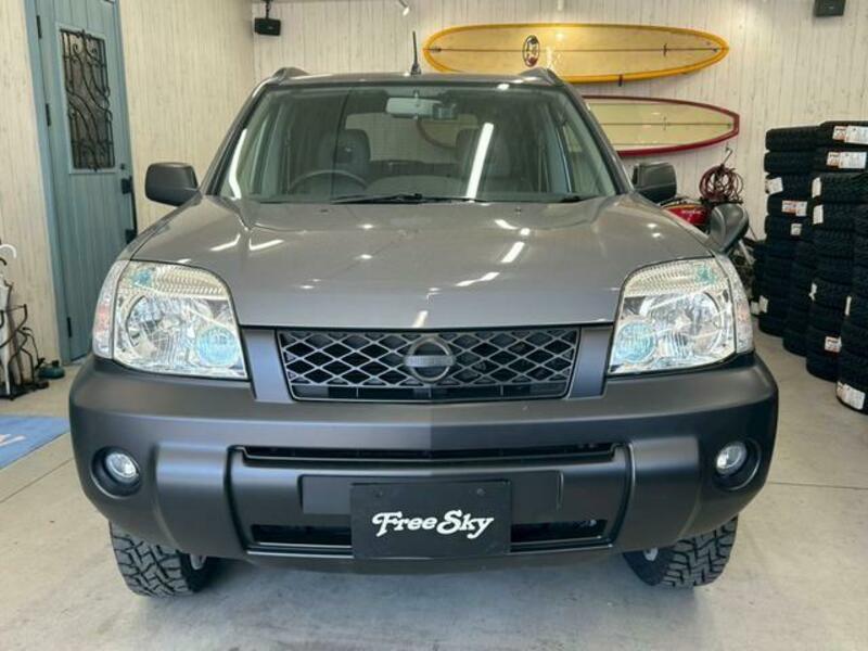X-TRAIL