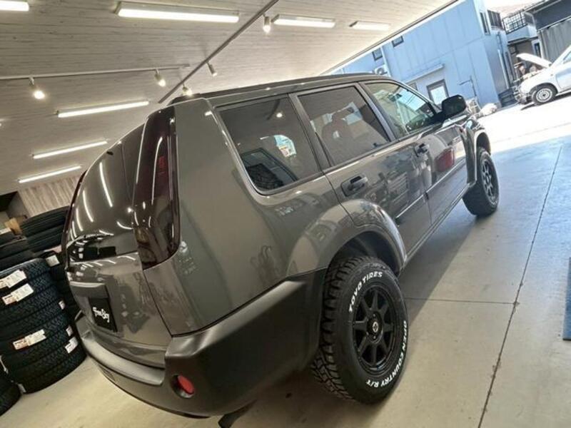 X-TRAIL
