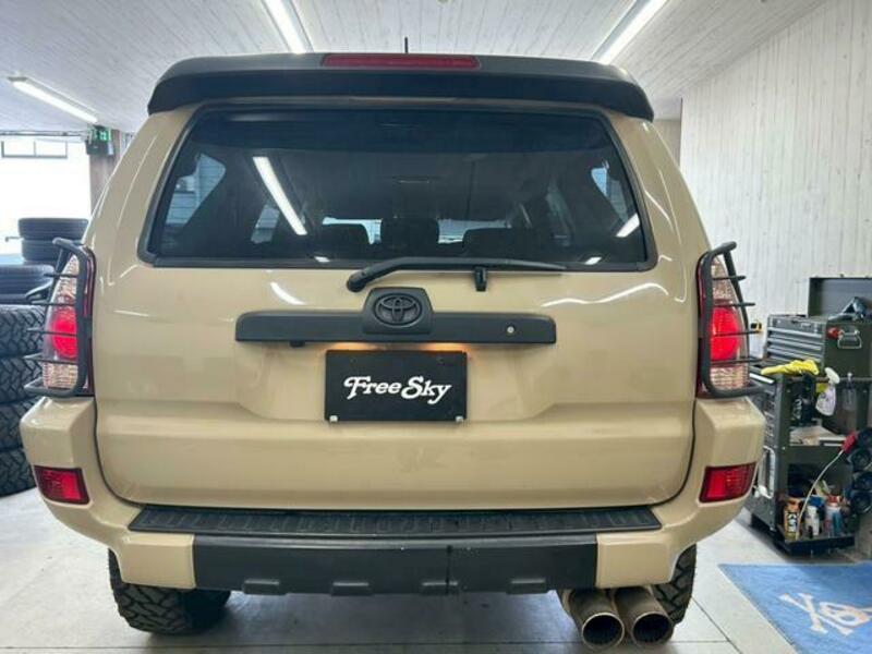 HILUX SURF