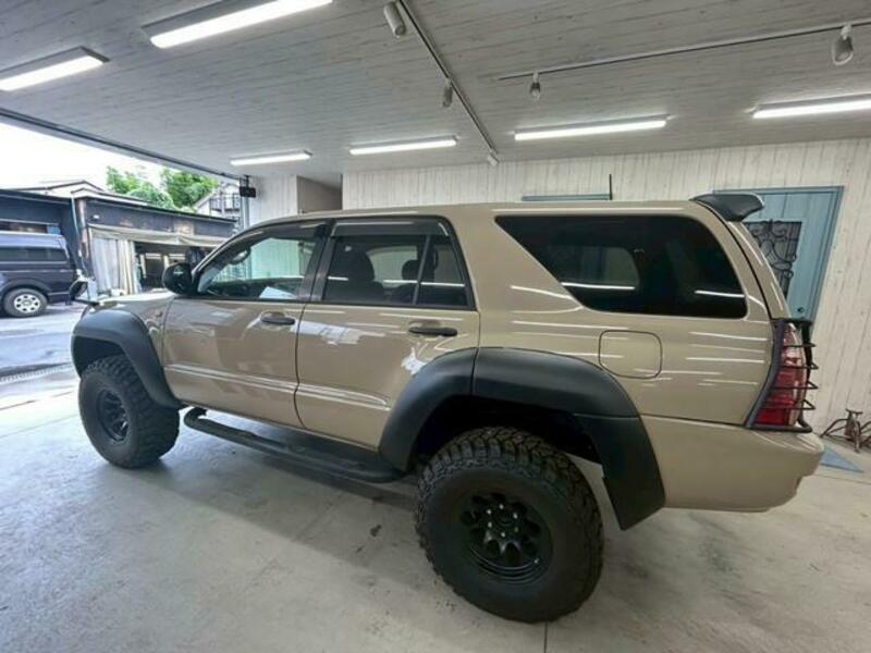 HILUX SURF