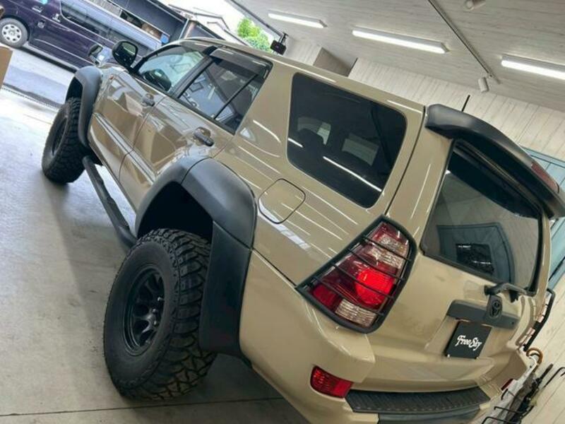 HILUX SURF