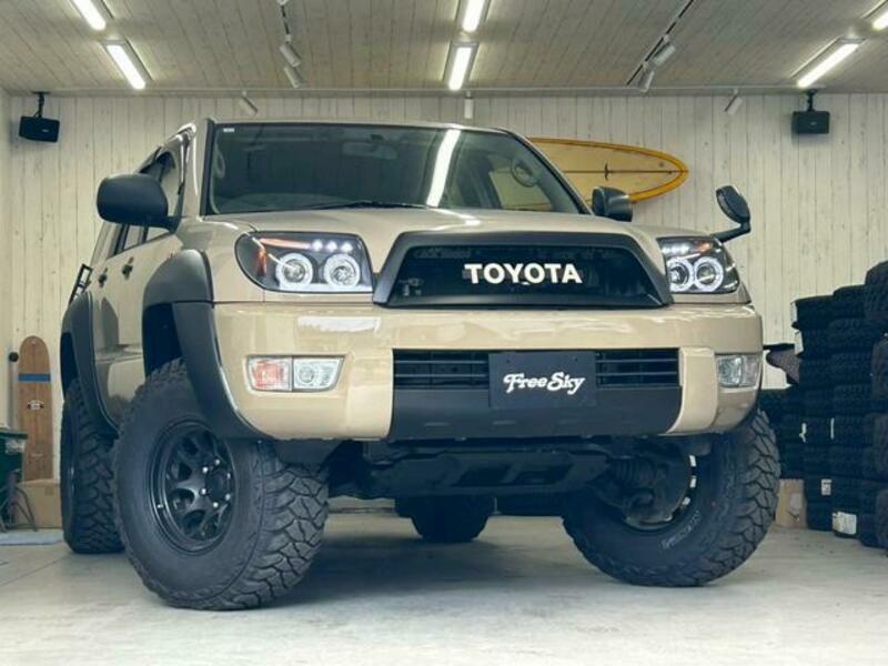 TOYOTA HILUX SURF