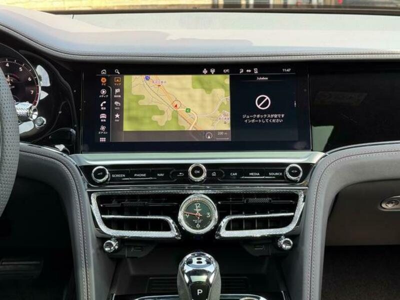 FLYING SPUR