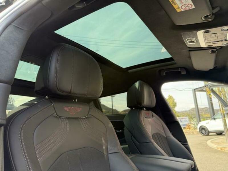 FLYING SPUR