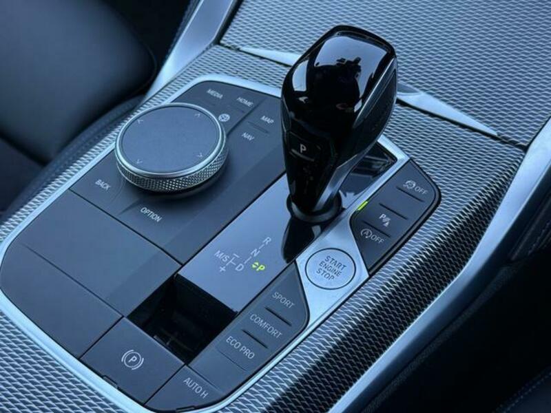 4 SERIES