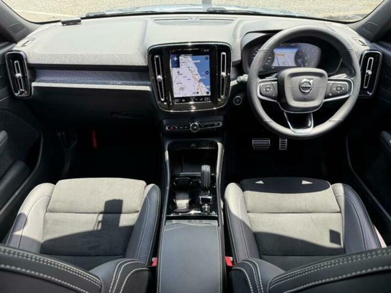XC40