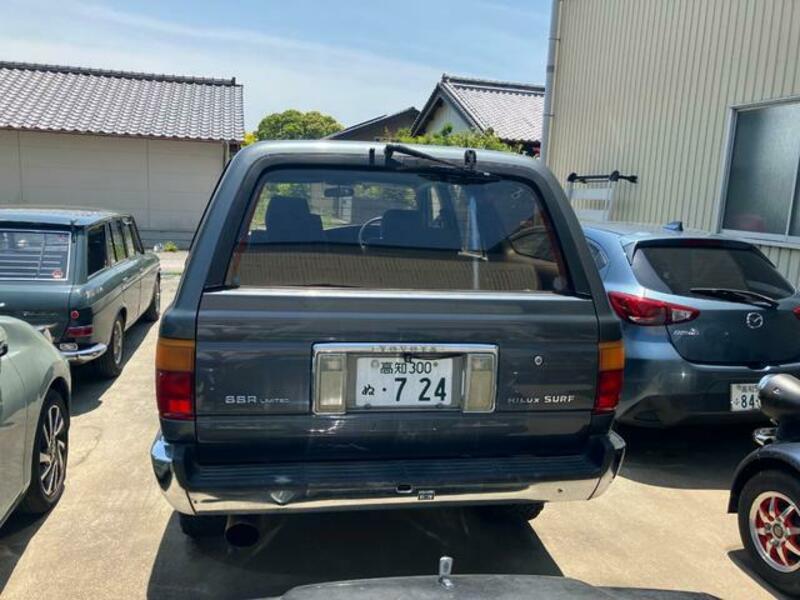 HILUX SURF