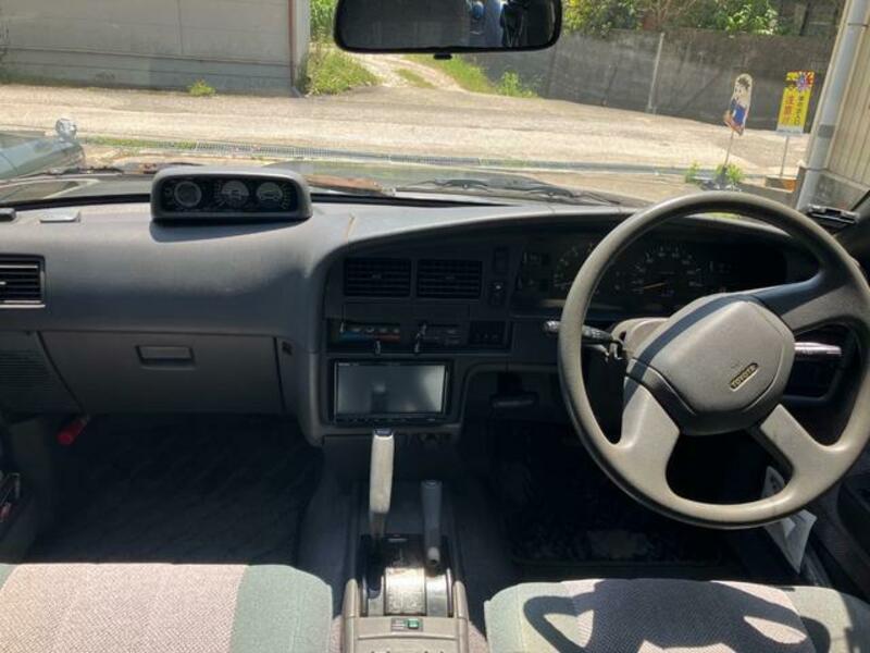 HILUX SURF