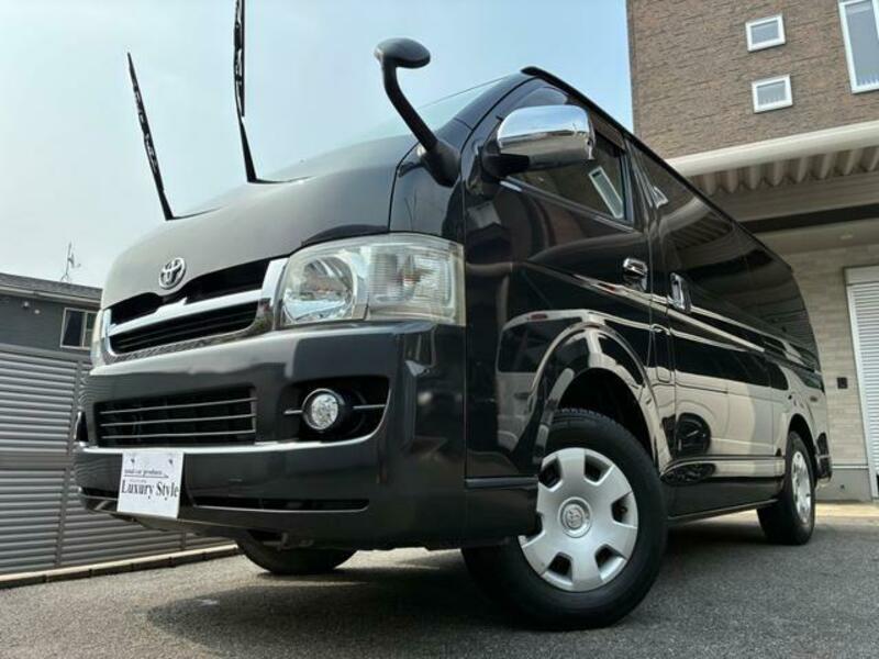 HIACE VAN