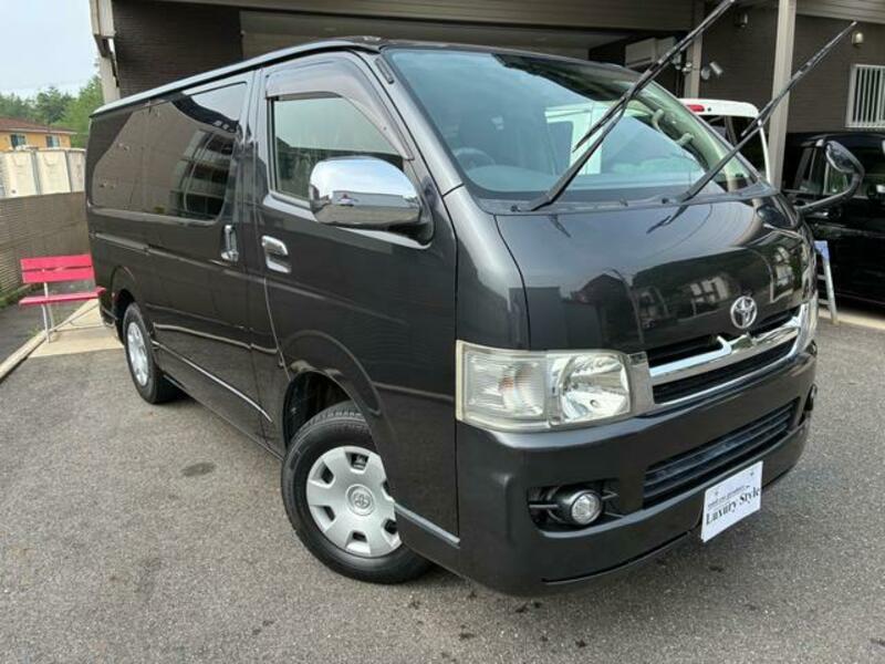 HIACE VAN