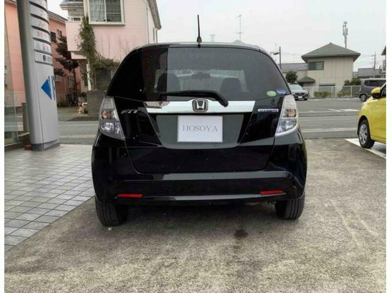 FIT HYBRID