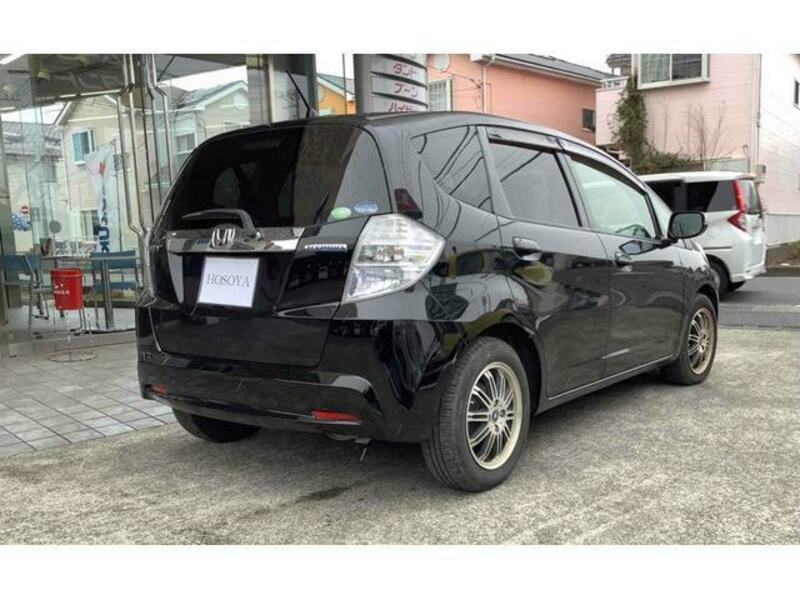 FIT HYBRID