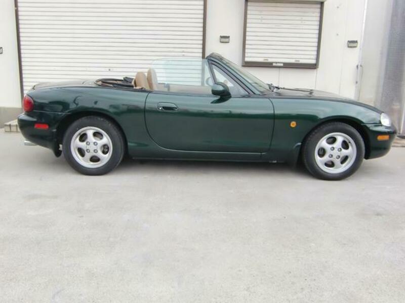 ROADSTER