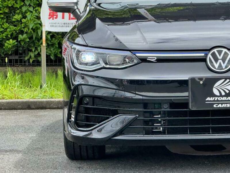 GOLF R