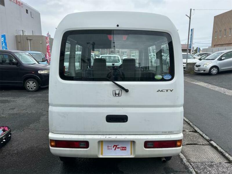 ACTY VAN