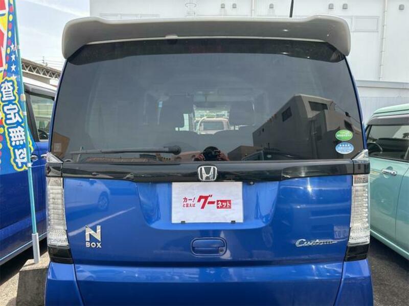 N BOX CUSTOM