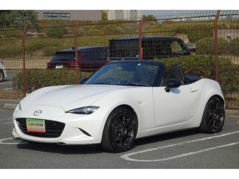 ROADSTER