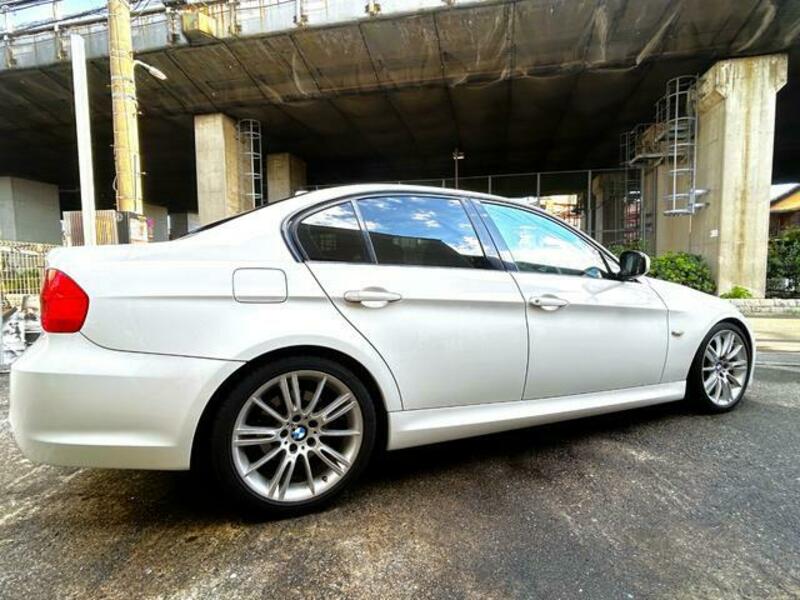 3 SERIES