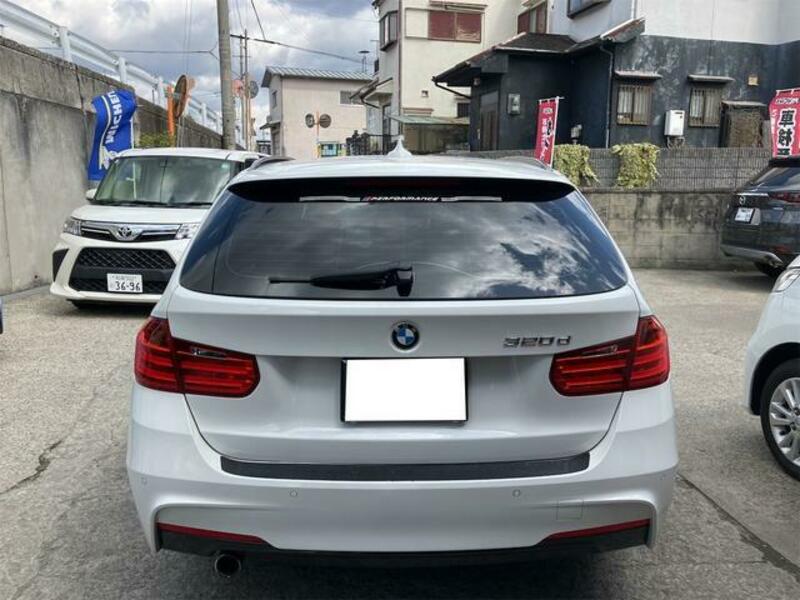 3 SERIES